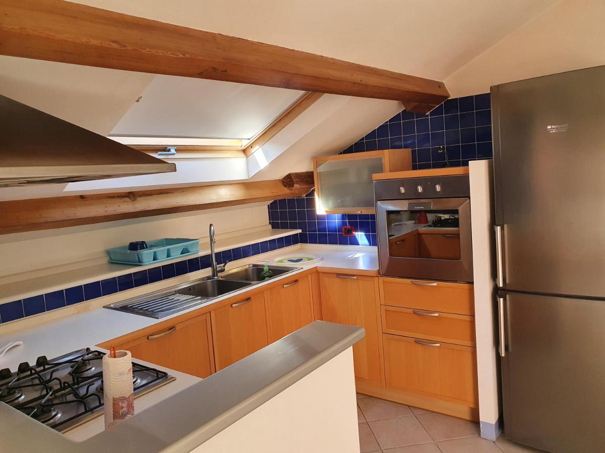Ferienwohnung La Mansarda Savona Exterior foto